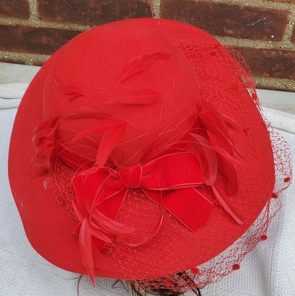 Vintage Red Felted  veil‎ hat - Picture 8 of 11